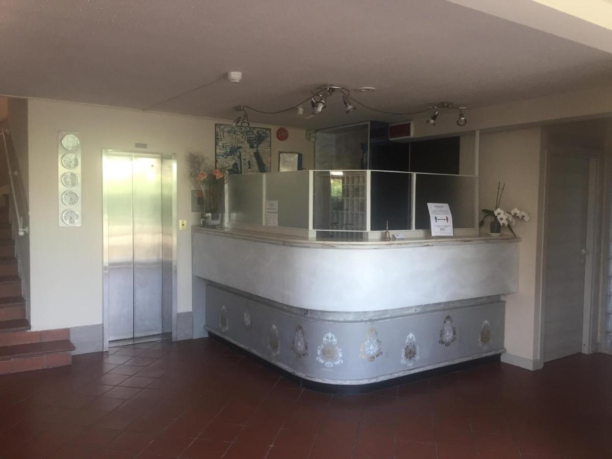 Hotel One Via Roma, 82 Altopascio Kültér fotó