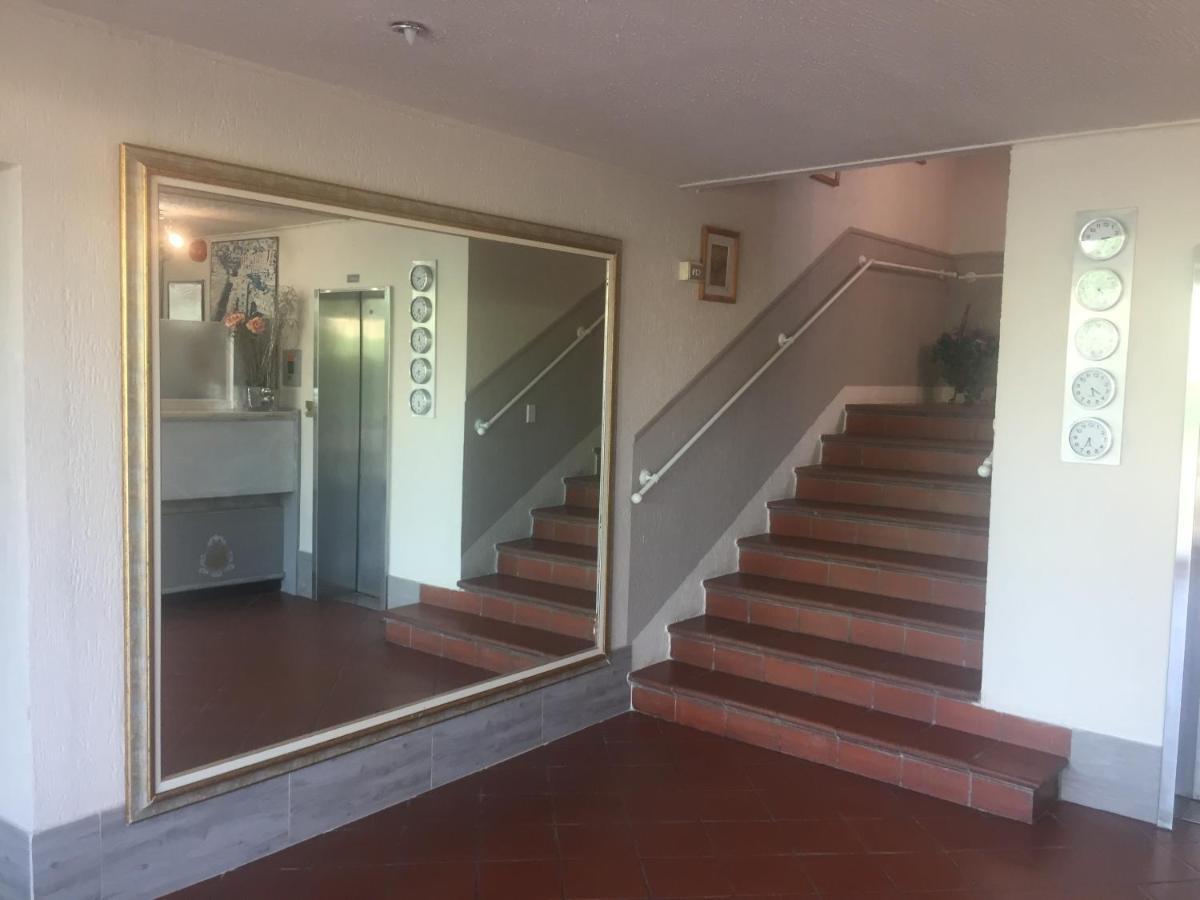 Hotel One Via Roma, 82 Altopascio Kültér fotó